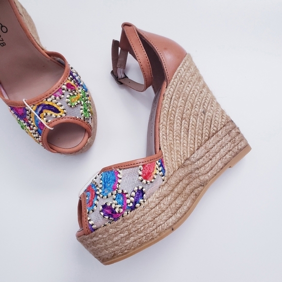 Anthropologie Gaimo Colorful Brazilian Embroidered Espadrille Wedge - Picture 2 of 12